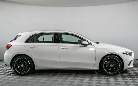 Mercedes-Benz A-Класс, 2018 год, 2 870 000 рублей, 4 фотография