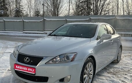 Lexus IS II рестайлинг 2, 2010 год, 1 500 000 рублей, 1 фотография