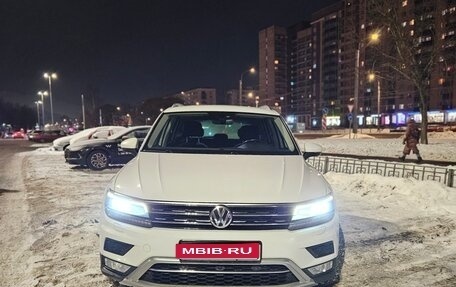 Volkswagen Tiguan II, 2016 год, 2 499 000 рублей, 1 фотография