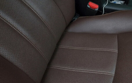 Toyota Land Cruiser Prado 150 рестайлинг 2, 2015 год, 3 390 000 рублей, 14 фотография