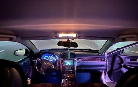 Toyota Camry, 2016 год, 1 700 000 рублей, 13 фотография