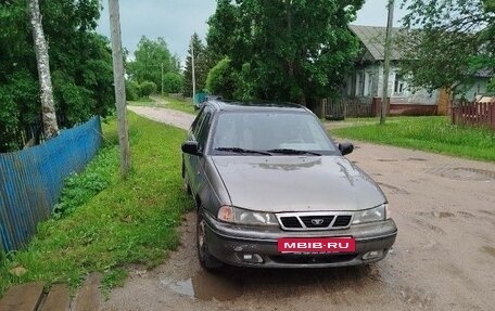 Daewoo Nexia I рестайлинг, 2004 год, 80 000 рублей, 1 фотография