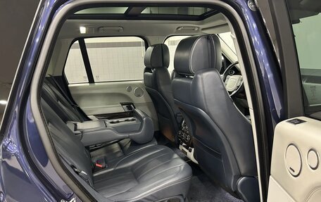 Land Rover Range Rover IV рестайлинг, 2015 год, 2 990 000 рублей, 27 фотография