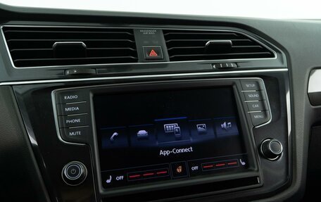 Volkswagen Tiguan II, 2017 год, 2 531 444 рублей, 21 фотография