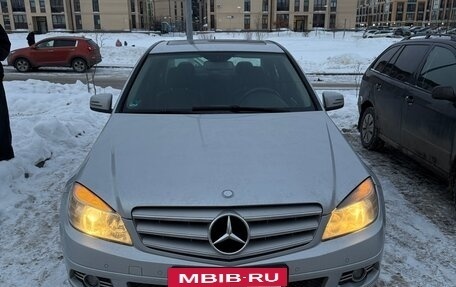 Mercedes-Benz C-Класс, 2008 год, 900 000 рублей, 2 фотография