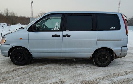 Toyota Town Ace III, 1997 год, 275 000 рублей, 2 фотография