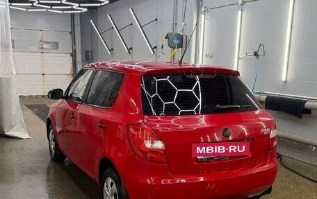 Skoda Fabia II, 2010 год, 370 000 рублей, 2 фотография