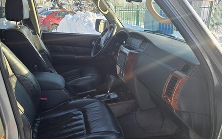 Nissan Patrol, 2005 год, 1 450 000 рублей, 17 фотография