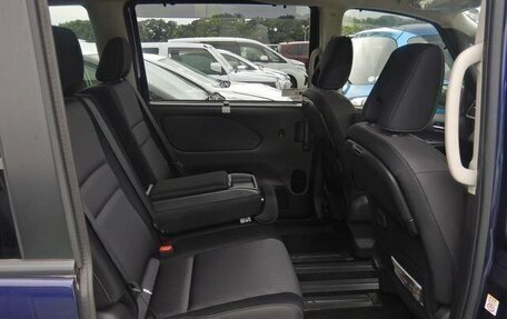 Nissan Serena IV, 2020 год, 2 900 000 рублей, 6 фотография