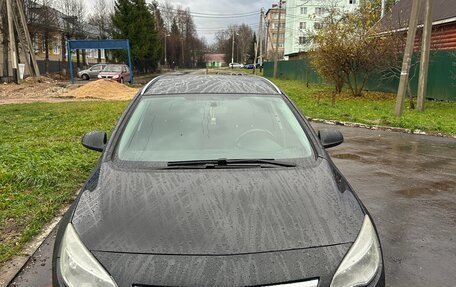 Opel Astra J, 2011 год, 900 000 рублей, 4 фотография