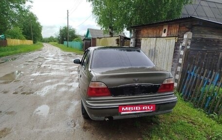 Daewoo Nexia I рестайлинг, 2004 год, 80 000 рублей, 3 фотография
