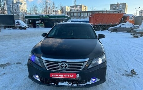 Toyota Camry, 2012 год, 1 350 000 рублей, 2 фотография