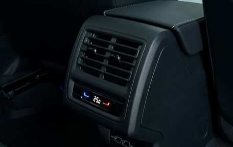 Volkswagen Golf VIII, 2025 год, 3 852 600 рублей, 12 фотография