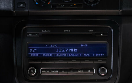 Skoda Fabia II, 2010 год, 365 000 рублей, 18 фотография