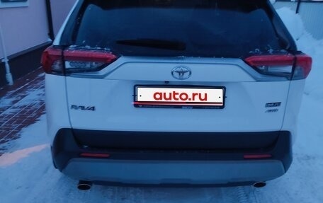 Toyota RAV4, 2022 год, 4 950 000 рублей, 1 фотография