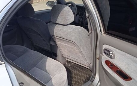 KIA Magentis I, 2005 год, 600 000 рублей, 6 фотография