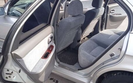 KIA Magentis I, 2005 год, 600 000 рублей, 15 фотография