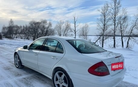 Mercedes-Benz E-Класс, 2008 год, 1 300 000 рублей, 4 фотография