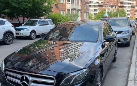 Mercedes-Benz E-Класс, 2019 год, 3 100 000 рублей, 3 фотография