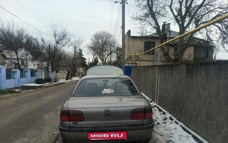 Opel Omega B, 1995 год, 230 000 рублей, 3 фотография