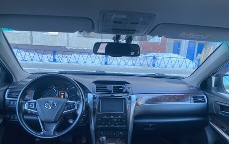 Toyota Camry, 2016 год, 2 700 000 рублей, 7 фотография