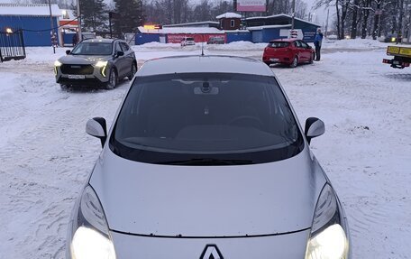 Renault Scenic III, 2009 год, 500 000 рублей, 1 фотография