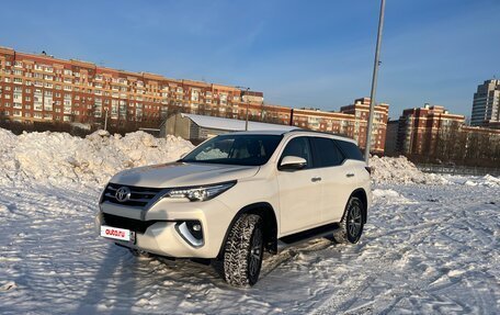Toyota Fortuner II, 2019 год, 3 900 000 рублей, 3 фотография