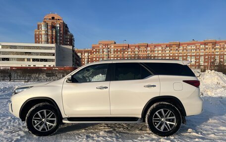 Toyota Fortuner II, 2019 год, 3 900 000 рублей, 2 фотография