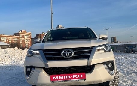 Toyota Fortuner II, 2019 год, 3 900 000 рублей, 5 фотография