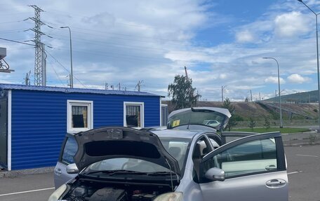 Toyota Vitz, 2009 год, 530 000 рублей, 19 фотография