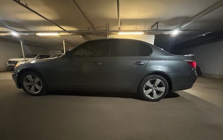 BMW 5 серия, 2006 год, 1 450 000 рублей, 3 фотография