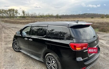 KIA Carnival III, 2020 год, 3 300 000 рублей, 4 фотография