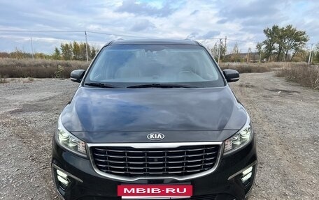 KIA Carnival III, 2020 год, 3 300 000 рублей, 5 фотография