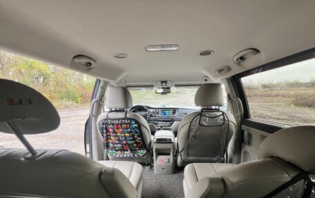 KIA Carnival III, 2020 год, 3 300 000 рублей, 11 фотография