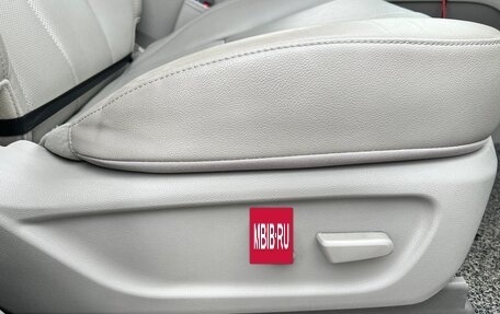 KIA Carnival III, 2020 год, 3 300 000 рублей, 20 фотография