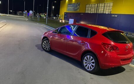 Opel Astra J, 2011 год, 650 000 рублей, 11 фотография