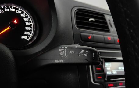 Volkswagen Polo VI (EU Market), 2017 год, 1 221 000 рублей, 20 фотография