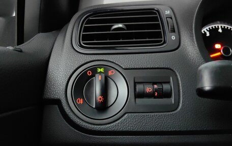 Volkswagen Polo VI (EU Market), 2017 год, 1 221 000 рублей, 21 фотография