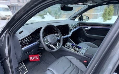 Volkswagen Touareg III, 2025 год, 12 400 000 рублей, 14 фотография