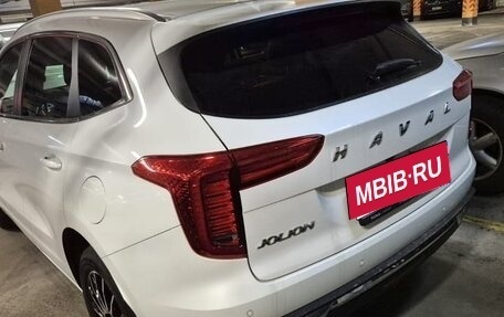 Haval Jolion, 2023 год, 1 900 000 рублей, 2 фотография