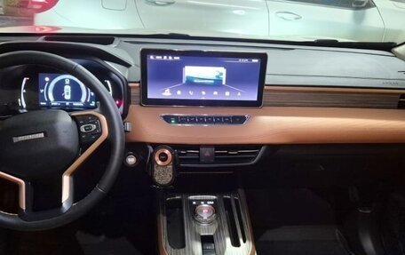 Haval Jolion, 2023 год, 1 900 000 рублей, 8 фотография