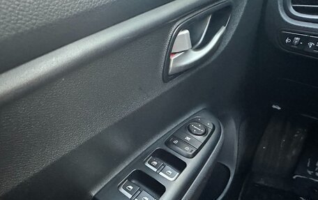 KIA Rio IV, 2019 год, 1 550 000 рублей, 9 фотография