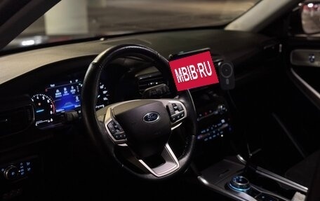 Ford Explorer VI, 2020 год, 4 250 000 рублей, 7 фотография