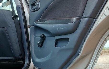 Nissan Almera, 2005 год, 450 000 рублей, 12 фотография