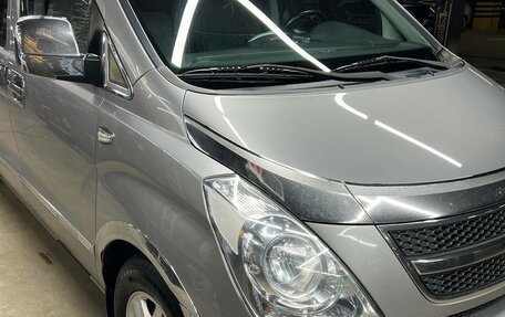 Hyundai Grand Starex Grand Starex I рестайлинг 2, 2011 год, 1 900 000 рублей, 13 фотография