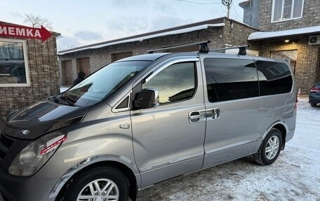 Hyundai Grand Starex Grand Starex I рестайлинг 2, 2011 год, 1 900 000 рублей, 17 фотография