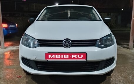Volkswagen Polo VI (EU Market), 2015 год, 680 000 рублей, 4 фотография