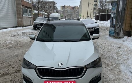 Skoda Rapid II, 2021 год, 1 400 000 рублей, 2 фотография