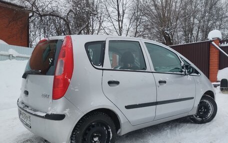 Mitsubishi Colt VI рестайлинг, 2007 год, 330 000 рублей, 2 фотография