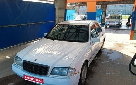 Mercedes-Benz C-Класс, 1993 год, 145 555 рублей, 1 фотография